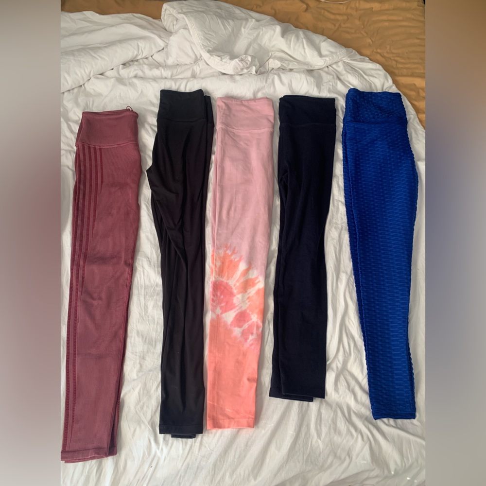 Various LEGGINGS! Size S/M